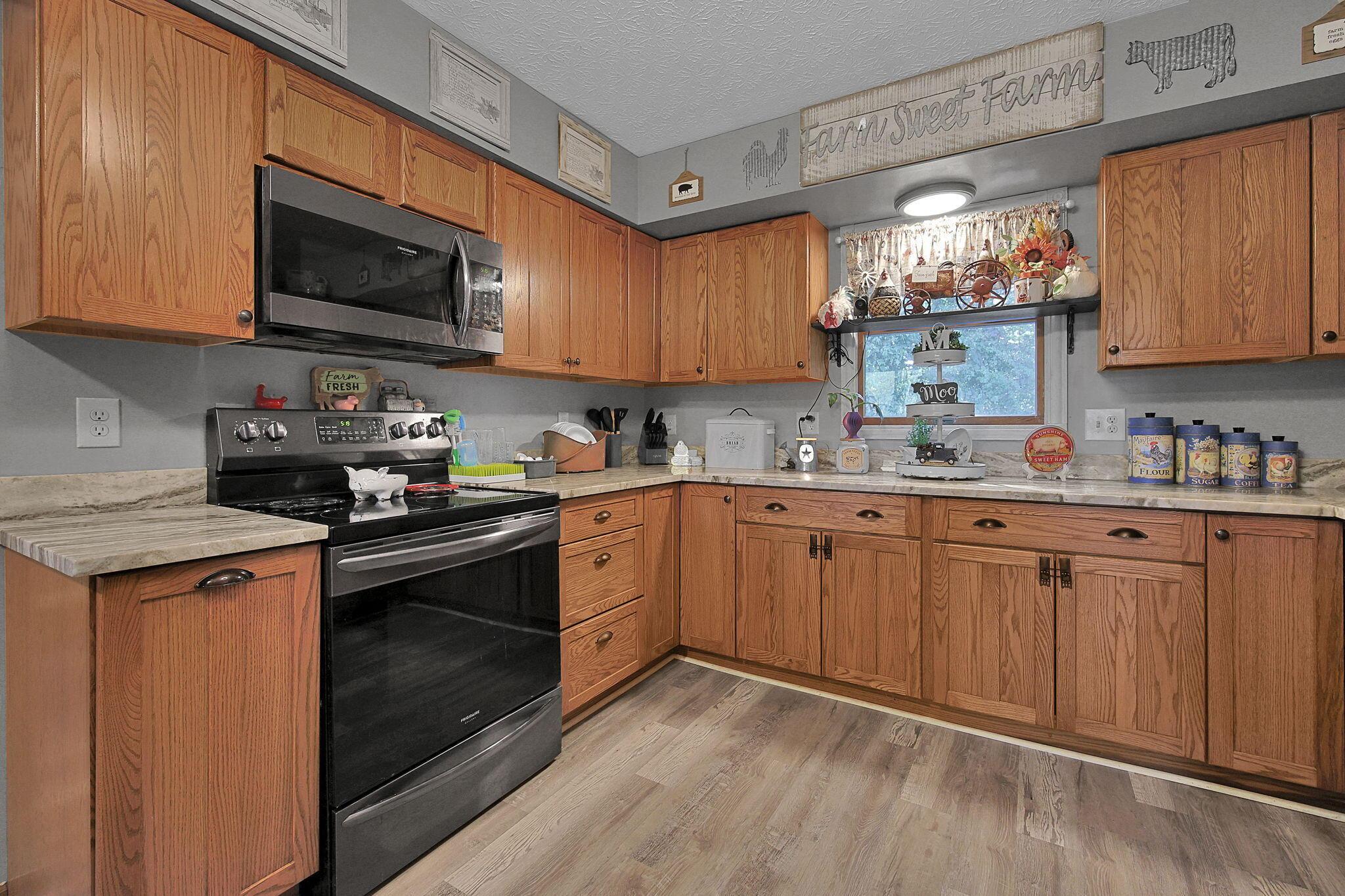 337 Timber Run Road Zanesville, OH 43701 - Photo 10 of 38 10-web-or-mls-337-timber-run-rd