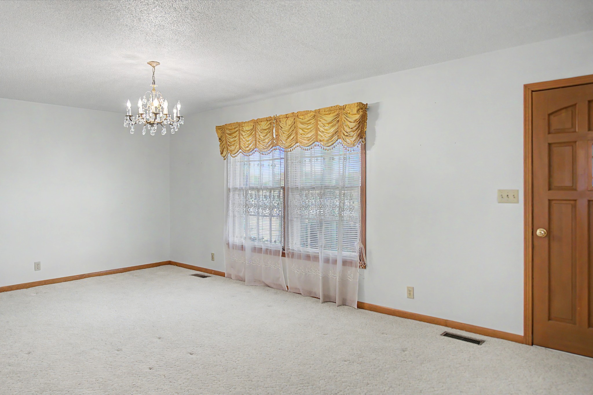 5279 Oak Grove Road Red Boiling Springs, TN 37150 - Photo 9 of 33 Gallery Image 9