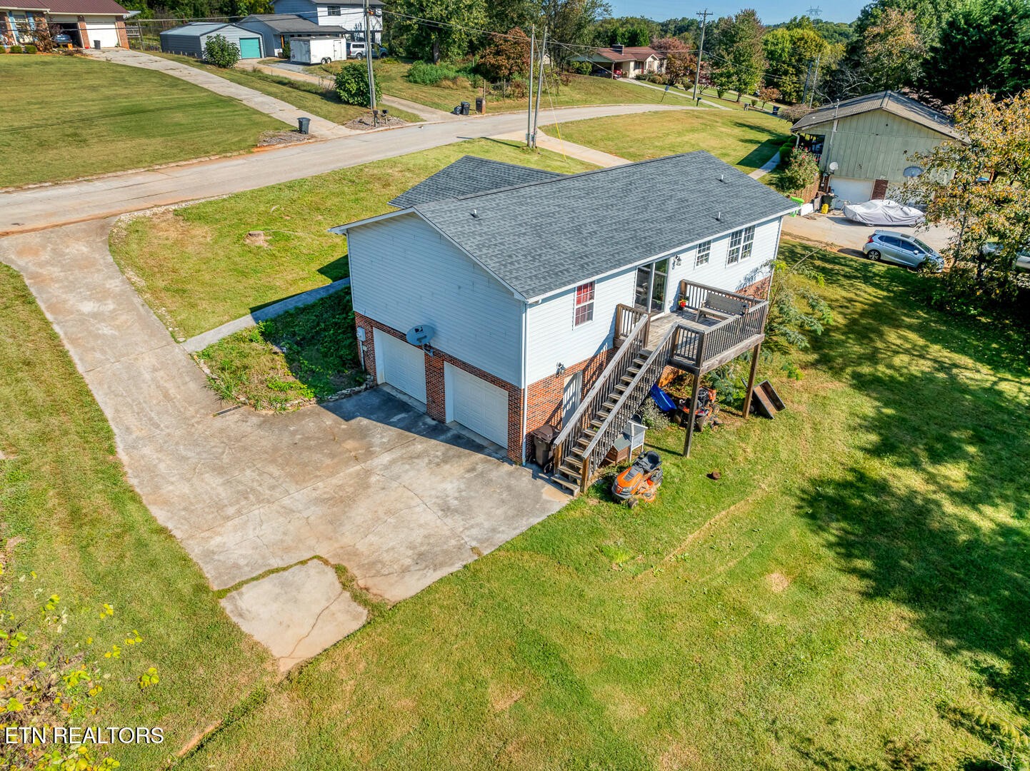 2812 Ridgeview Drive Maryville, TN 37801 - Photo 34 of 36 Gallery Image 34