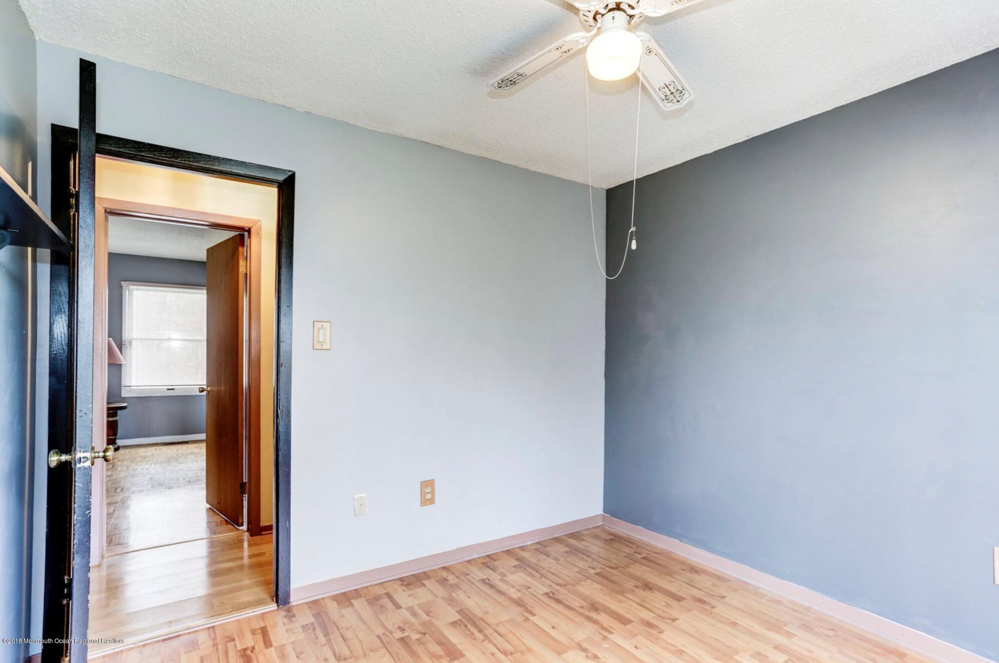 23 Hickory Hill Road Jackson, NJ 08527 - Photo 18 of 25 842D2A91-3230-4C6D-84EA-2F3A490D4308