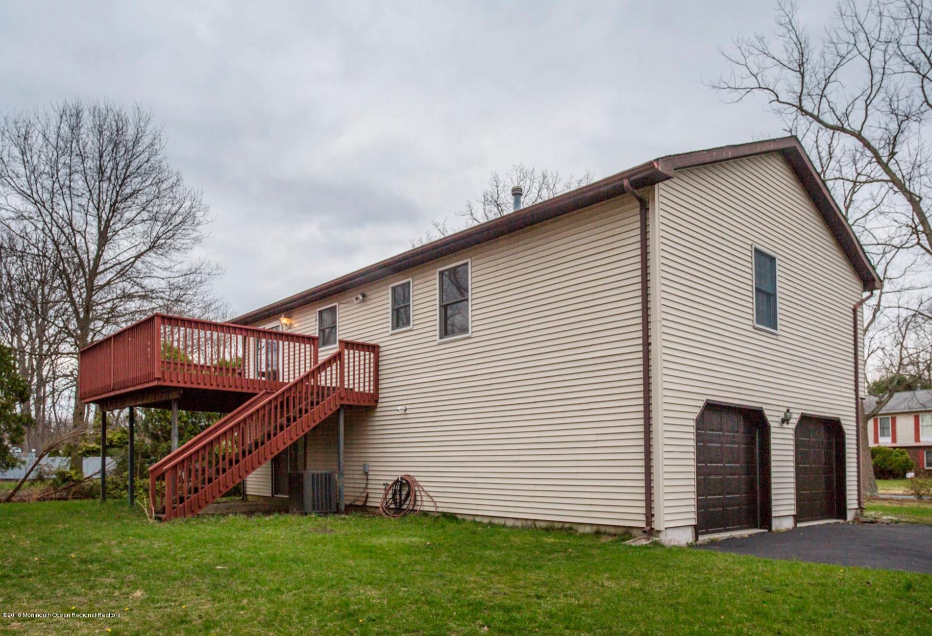 23 Hickory Hill Road Jackson, NJ 08527 - Photo 24 of 25 A424FB00-0849-4837-B167-14D53CD55919