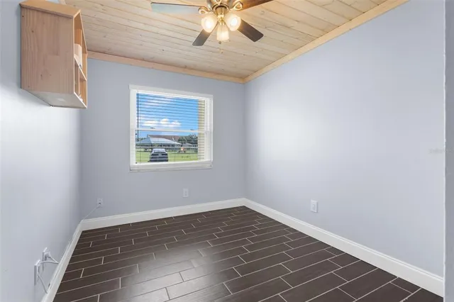 $3,700 | 5201 South Quincy Street, Tampa, FL 33611