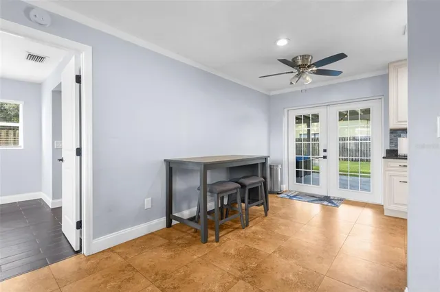 $3,700 | 5201 South Quincy Street, Tampa, FL 33611