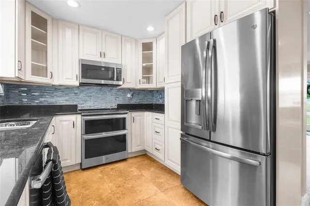 $3,700 | 5201 South Quincy Street, Tampa, FL 33611