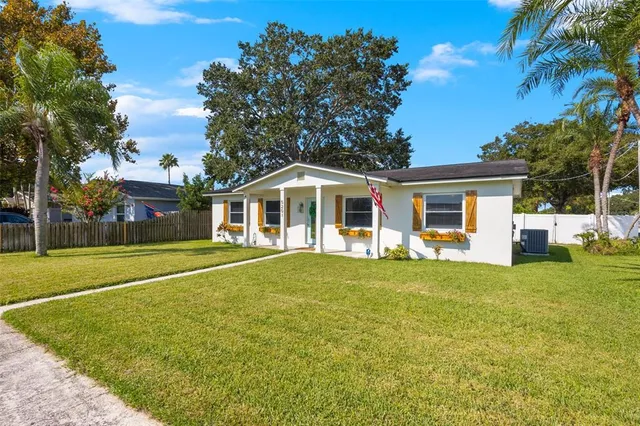 $3,700 | 5201 South Quincy Street, Tampa, FL 33611