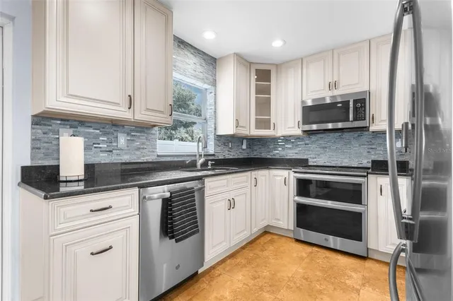 $3,700 | 5201 South Quincy Street, Tampa, FL 33611