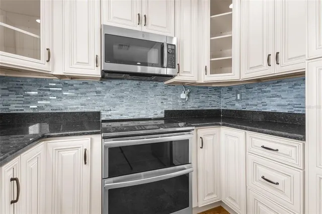 $3,700 | 5201 South Quincy Street, Tampa, FL 33611