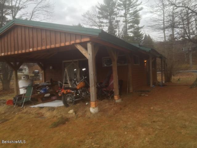 1567 Barber Pond Road Pownal, VT 05261 - Photo 4 of 14