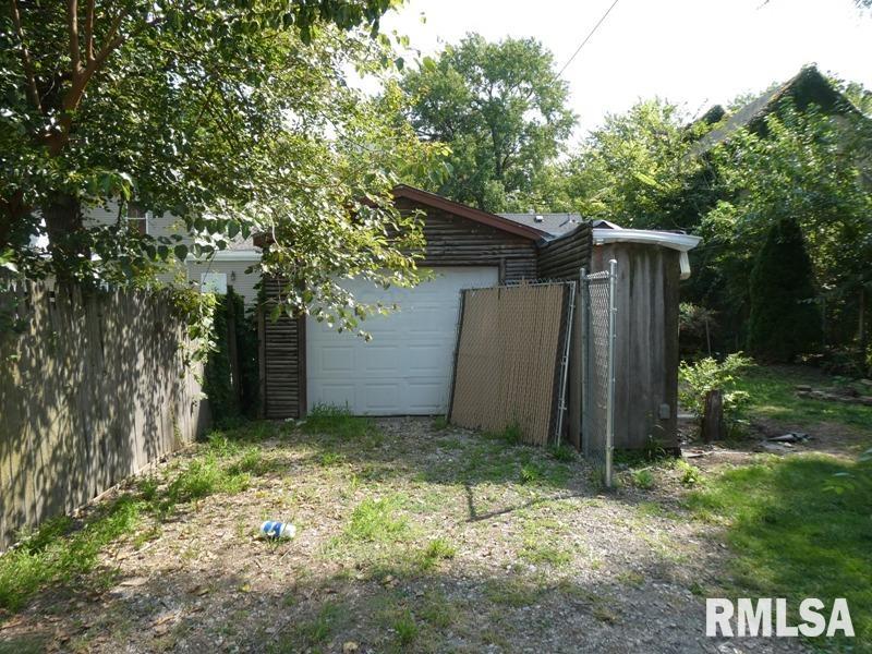1147 North 7th Street Springfield, IL 62702 - Photo 14 of 15