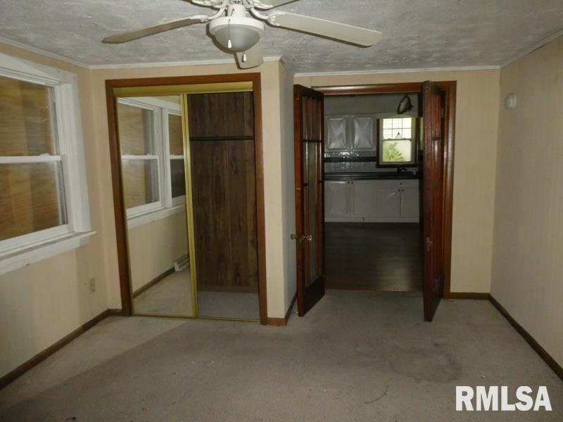 1147 North 7th Street Springfield, IL 62702 - Photo 10 of 15