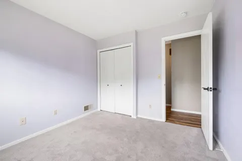 $260,000 | 1779 Walnut Lane, Eagan, MN 55122