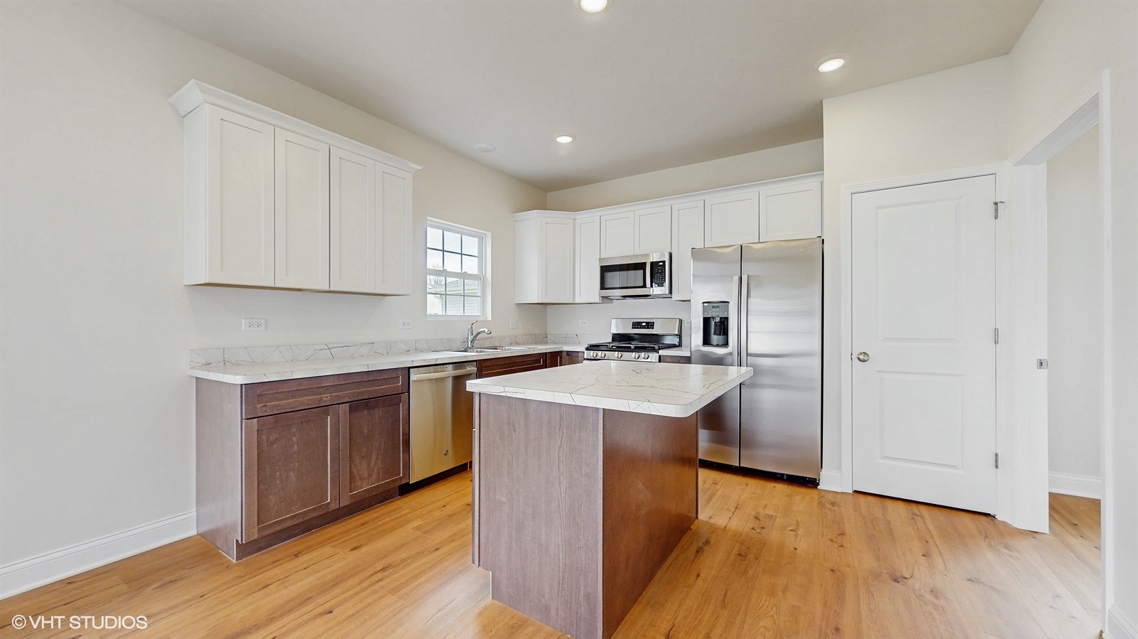 1439 Trailside Drive Beecher, IL 60401 - Photo 11 of 31