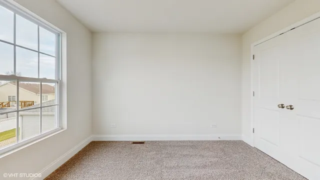 $314,900 | 1439 Trailside Drive, Beecher, IL 60401