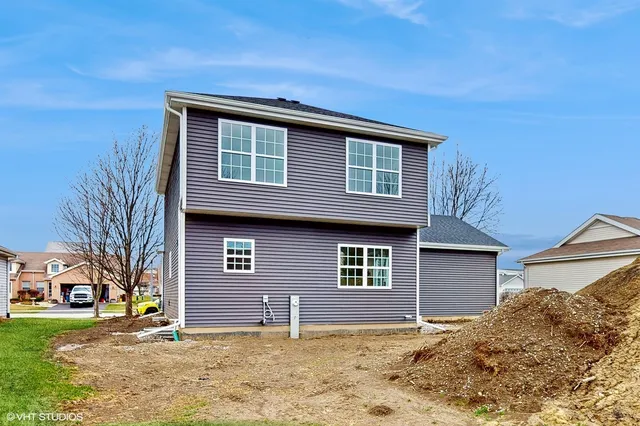 $314,900 | 1439 Trailside Drive, Beecher, IL 60401