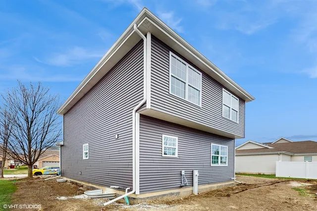 $314,900 | 1439 Trailside Drive, Beecher, IL 60401