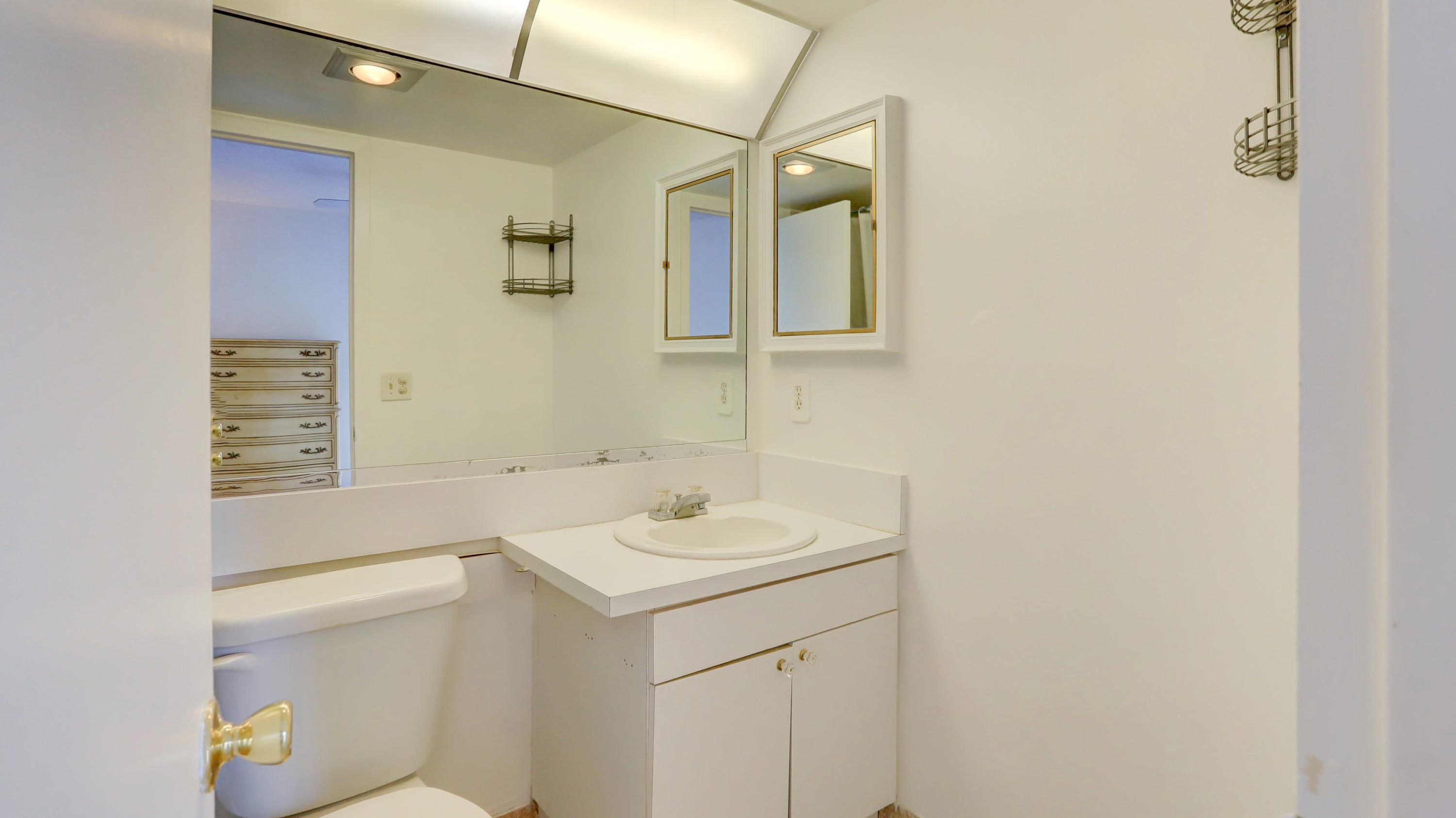 128 Mansfield D Boca Raton, FL 33434 - Photo 15 of 19 IMG_9592_3_4_5_6