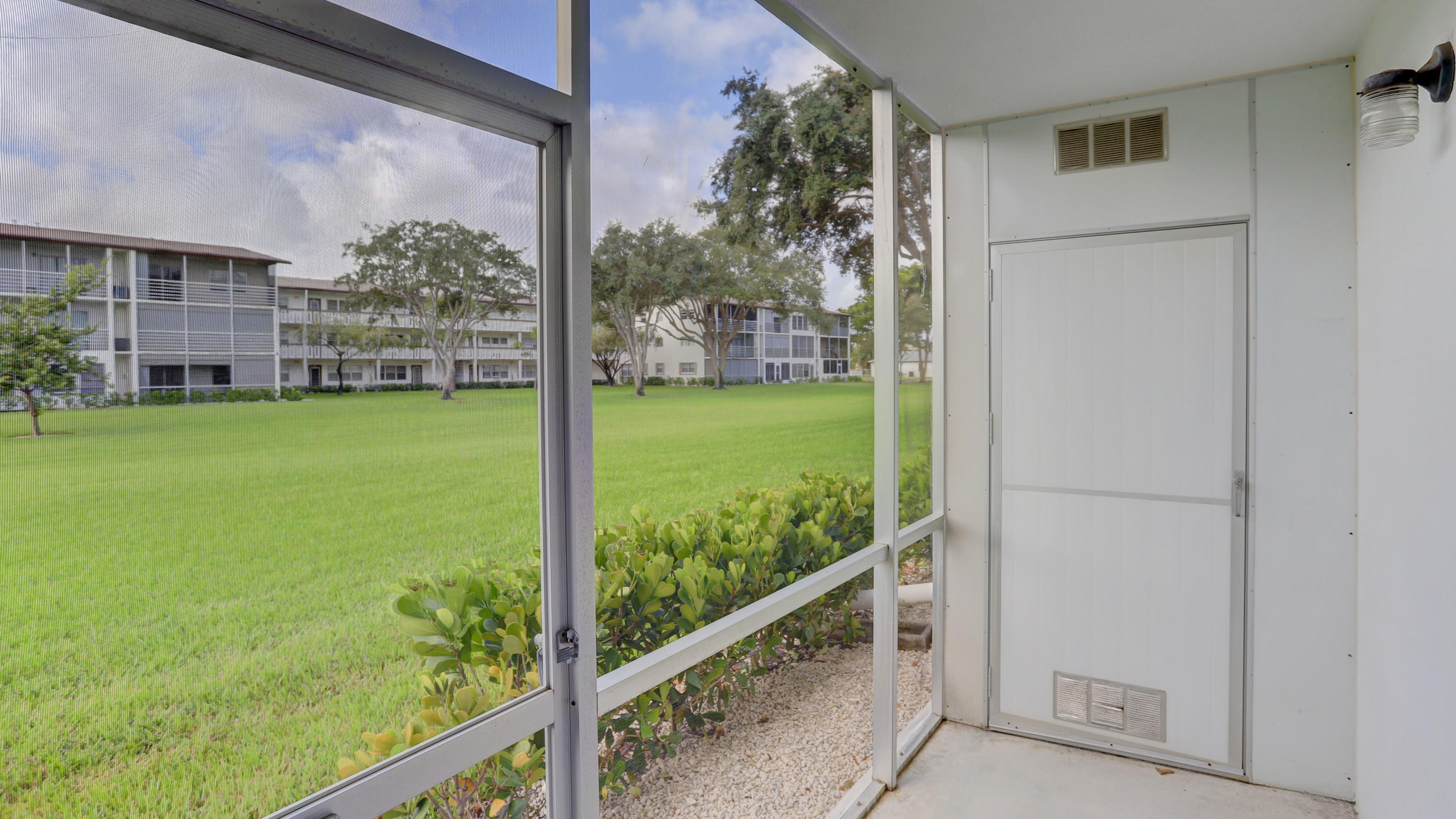 128 Mansfield D Boca Raton, FL 33434 - Photo 17 of 19 IMG_9602_3_4_5_6