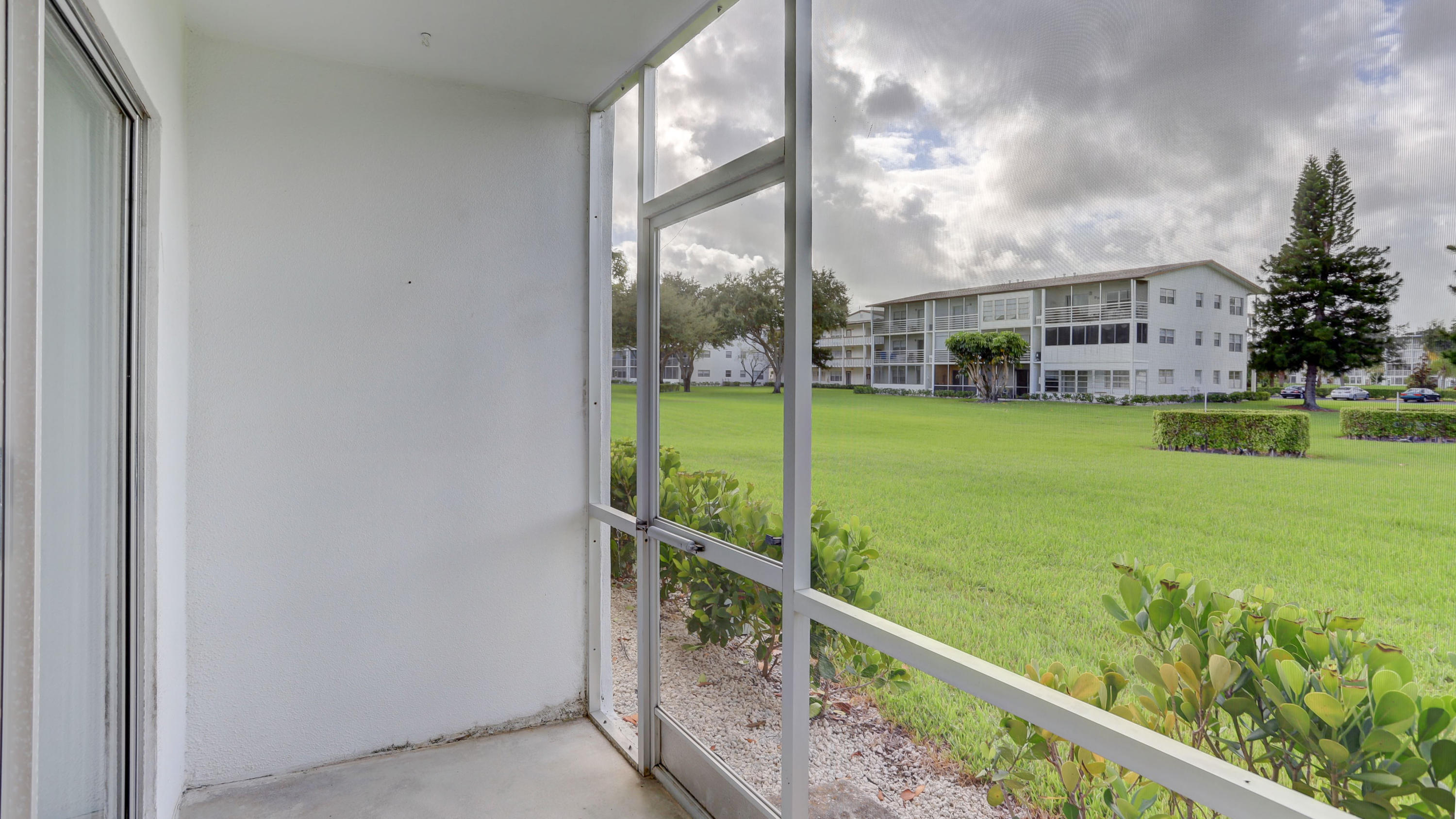 128 Mansfield D Boca Raton, FL 33434 - Photo 18 of 19 IMG_9607_08_09_10_11