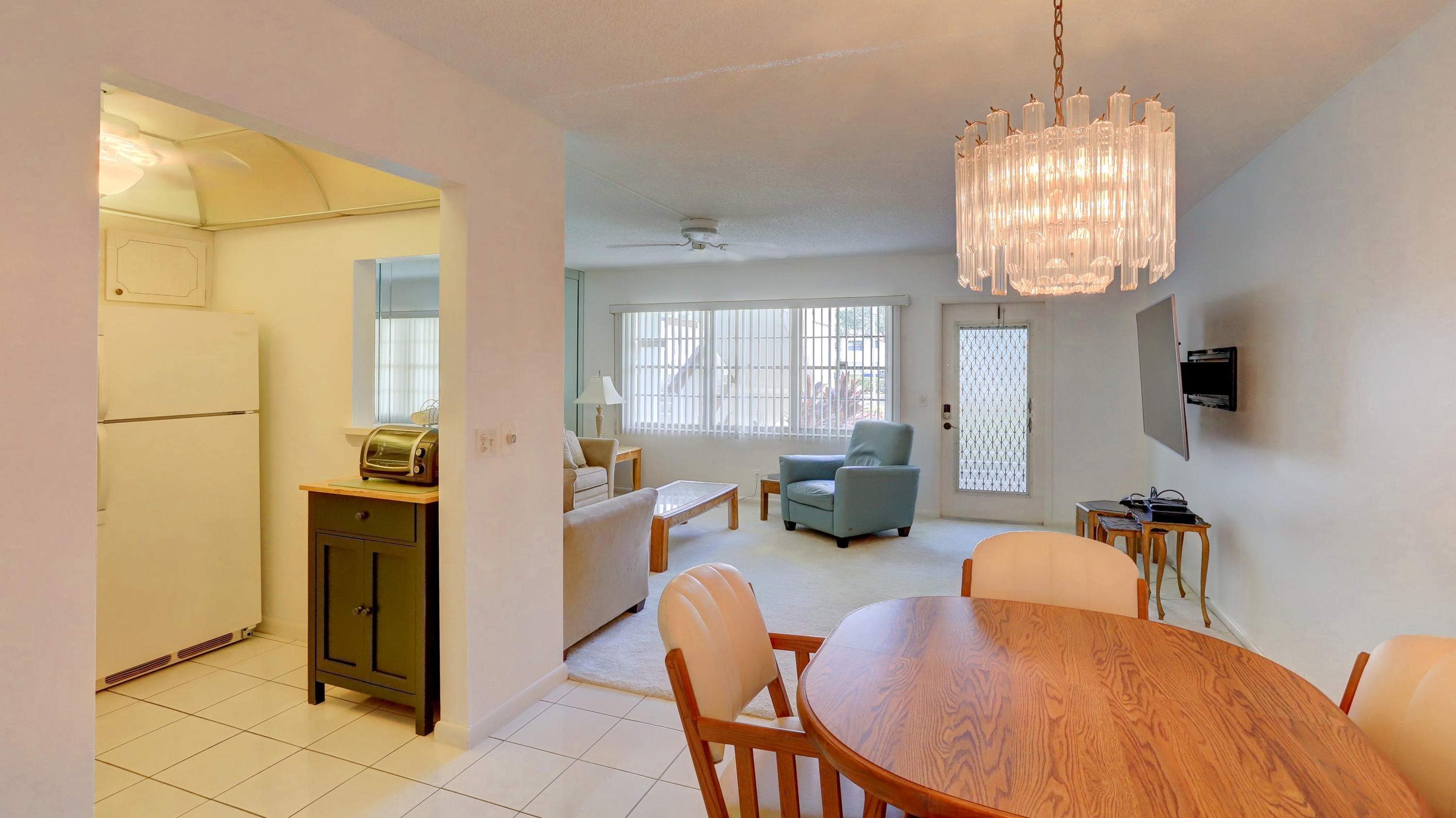 128 Mansfield D Boca Raton, FL 33434 - Photo 10 of 19 IMG_9562_3_4_5_6