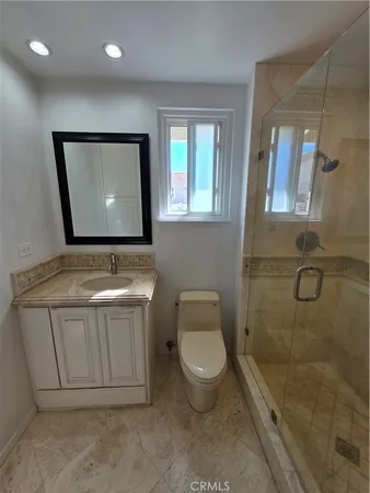 $4,895 | 11 Eccelstone Circle, Irvine, CA 92604