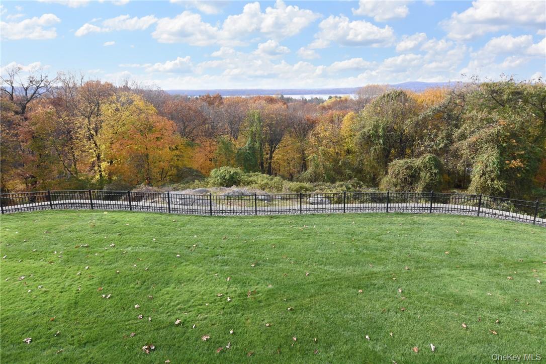 10 Castle Road Irvington, NY 10533 - Photo 11 of 13 Even the back yard has views.