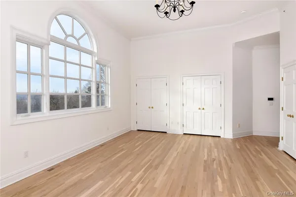 $14,500 | 10 Castle Road, Irvington, NY 10533