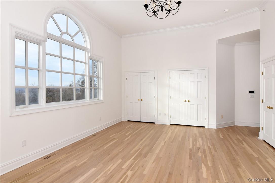 10 Castle Road Irvington, NY 10533 - Photo 9 of 13 Grand Primary Bedroom on First Floor