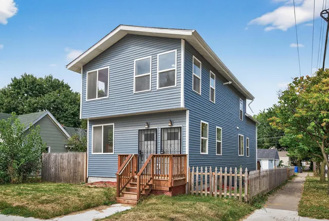 $474,900 | 1235 Minnehaha Avenue East, St. Paul, MN 55106