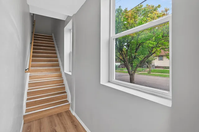 $474,900 | 1235 Minnehaha Avenue East, St. Paul, MN 55106