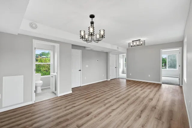 $474,900 | 1235 Minnehaha Avenue East, St. Paul, MN 55106