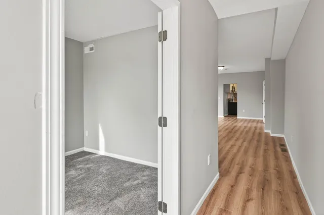 $474,900 | 1235 Minnehaha Avenue East, St. Paul, MN 55106