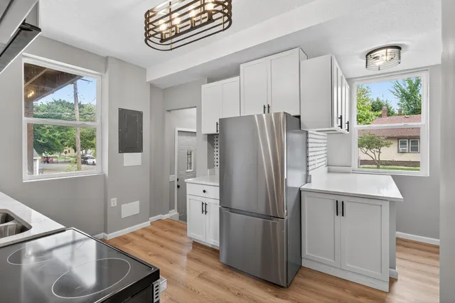 $474,900 | 1235 Minnehaha Avenue East, St. Paul, MN 55106