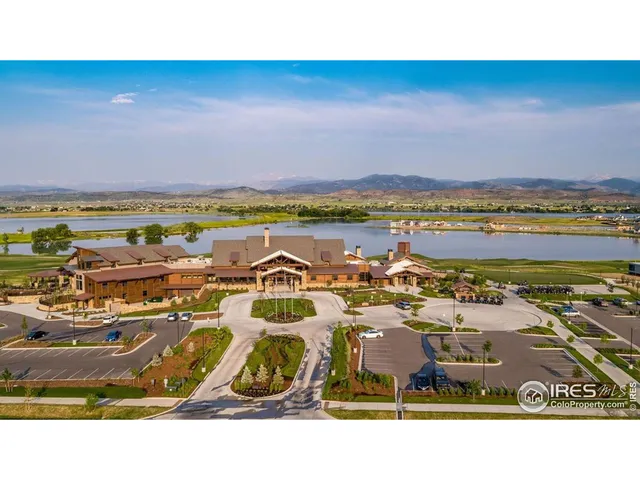 a view of a house with a big yard