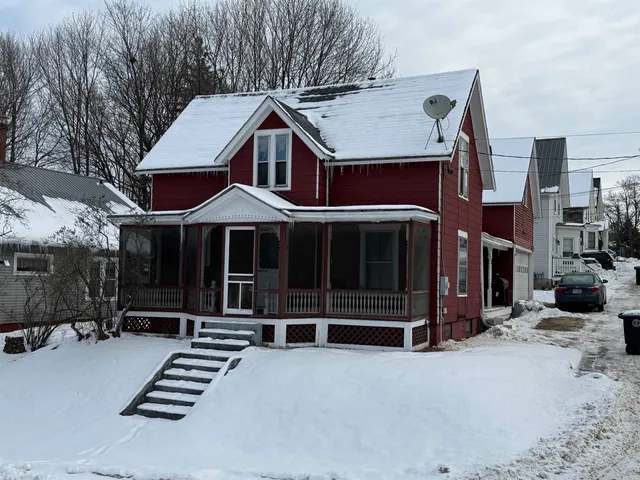 $269,900 | 18 Highland Avenue, Franklin, NH 03235