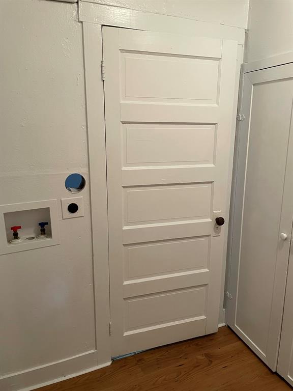 2257 College Avenue Fort Worth, TX 76110 - Photo 18 of 26 a view of a walk in closet