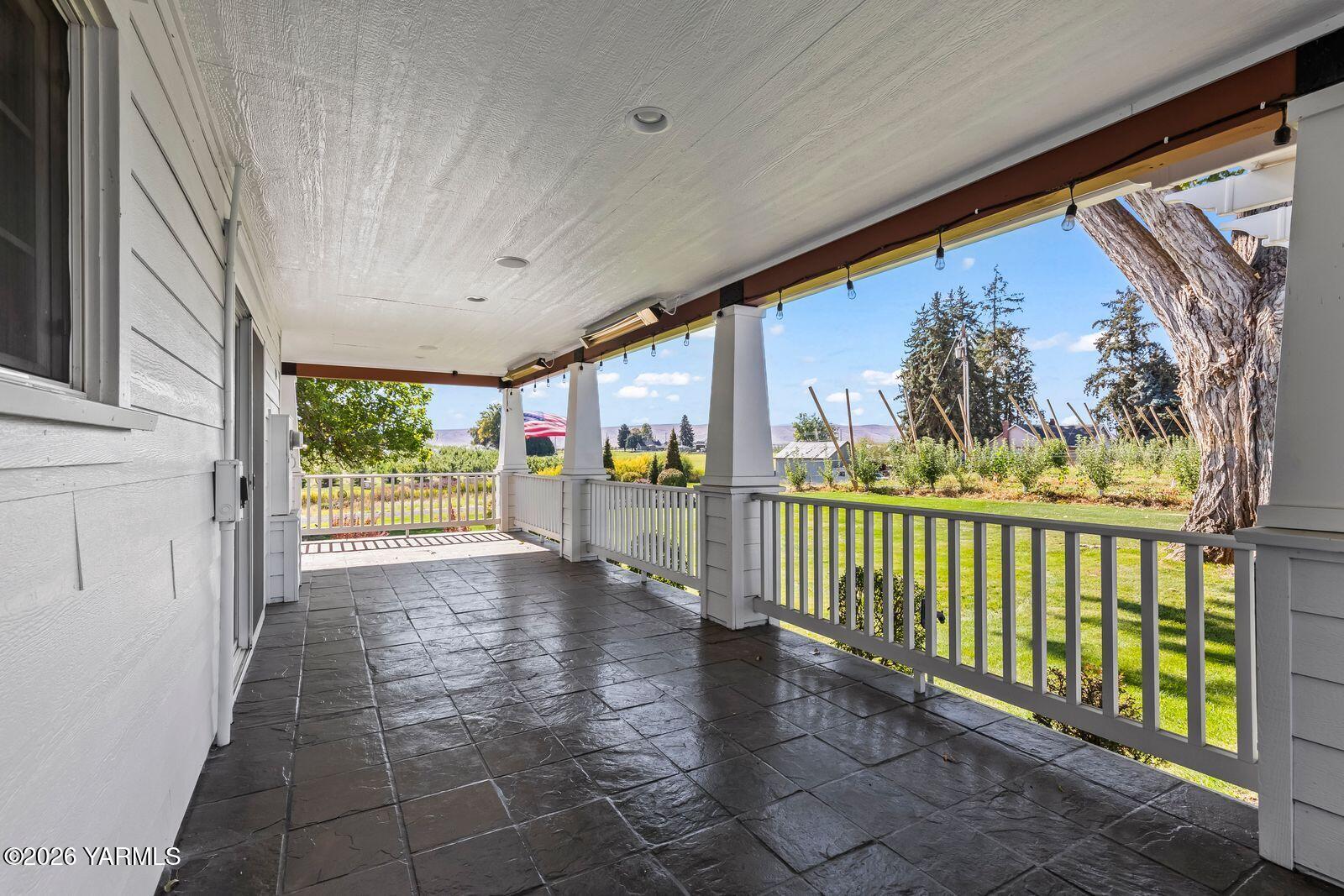 2581 South Borton Road Yakima, WA 98903 - Photo 9 of 20 9