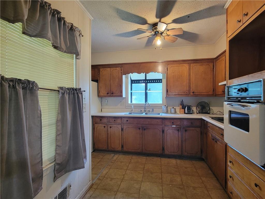 1362 Whites Chapel Road Elberton, GA 30635 - Photo 7 of 29 Gallery Image 7