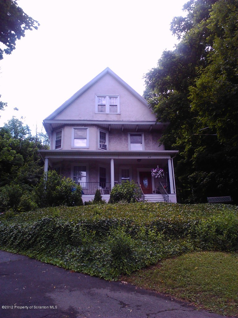 215 Layton Road Chinchilla, PA 18411 - Photo 1 of 25 Gallery Image 1