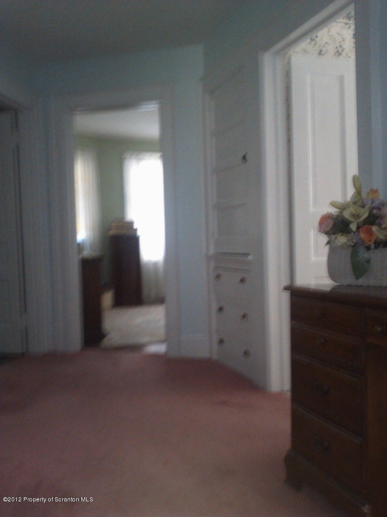 215 Layton Road Chinchilla, PA 18411 - Photo 14 of 25 Gallery Image 14