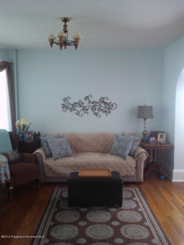 215 Layton Road Chinchilla, PA 18411 - Photo 5 of 25 Gallery Image 5