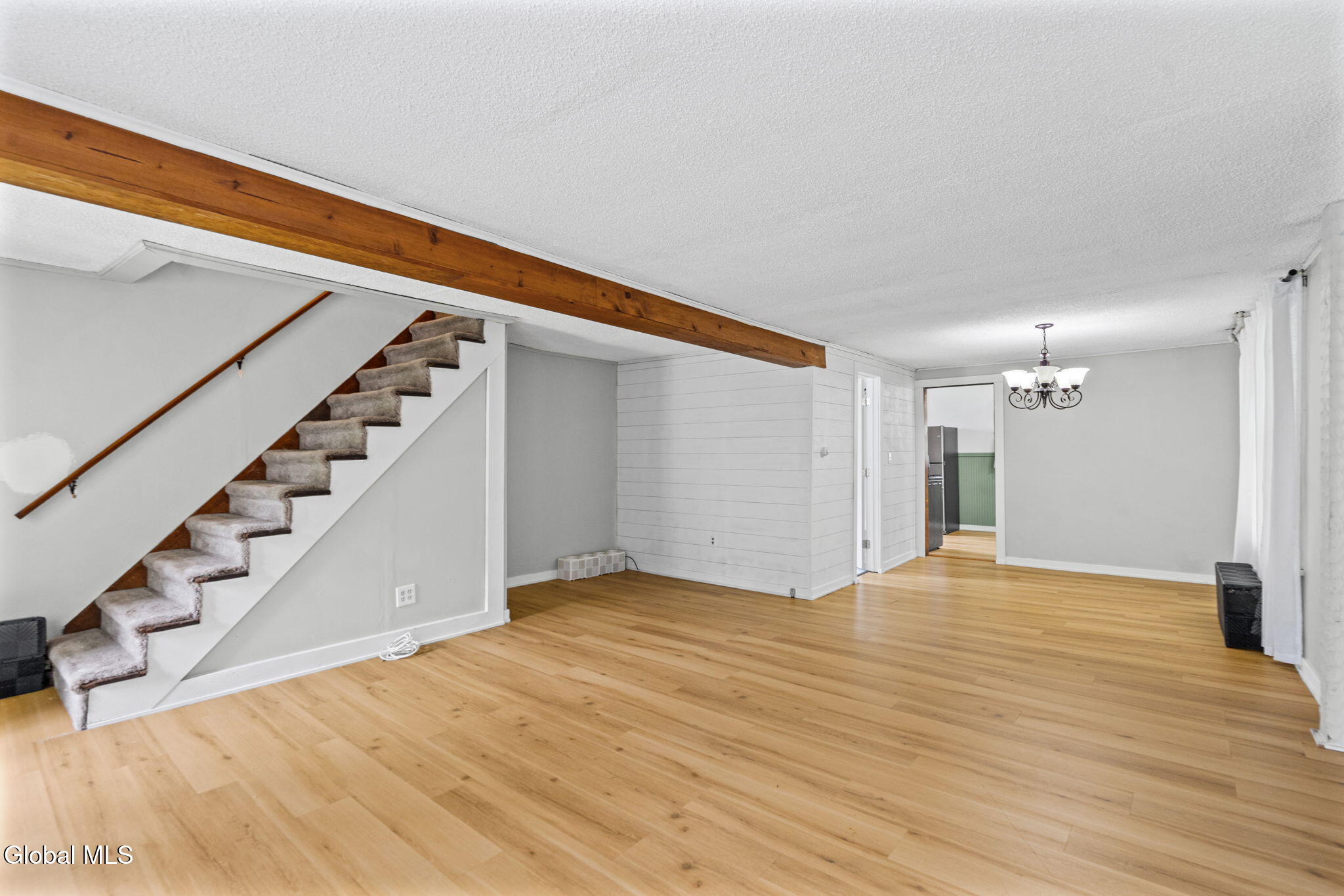 36 New Turnpike Road Troy, NY 12182 - Photo 9 of 20 Living room