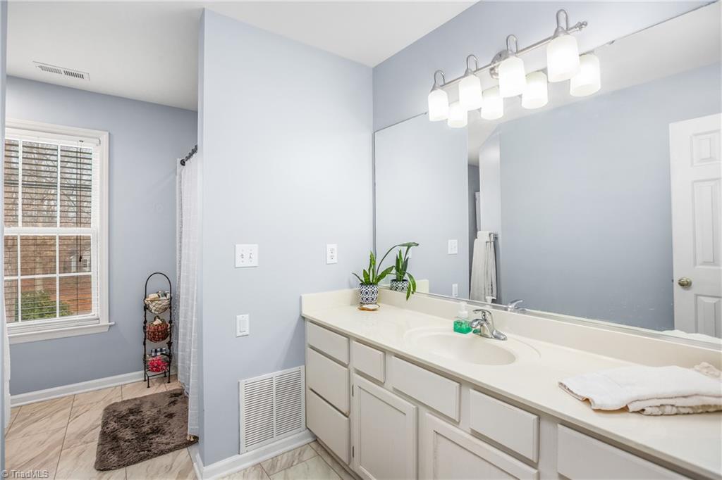 7501 Bartonshire Court Oak Ridge, NC 27310 - Photo 22 of 38