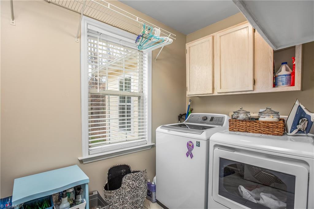 7501 Bartonshire Court Oak Ridge, NC 27310 - Photo 28 of 38