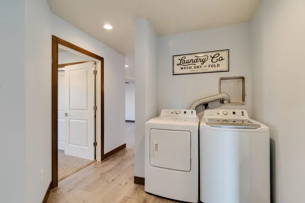 $254,900 | 3810 Sunnyside Drive West, La Crosse, WI 54601