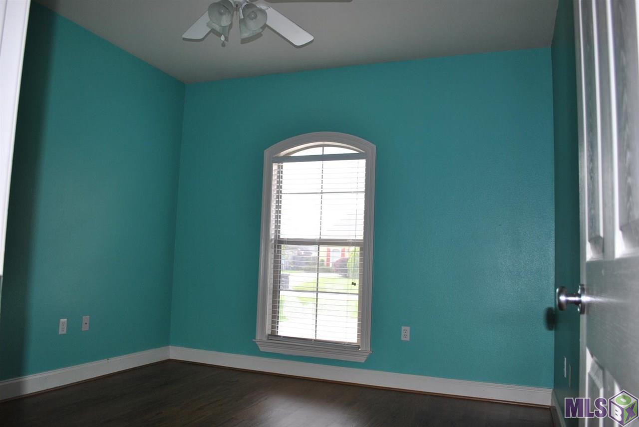 10346 Springvalley Avenue Baton Rouge, LA 70810 - Photo 14 of 23 Gallery Image 14