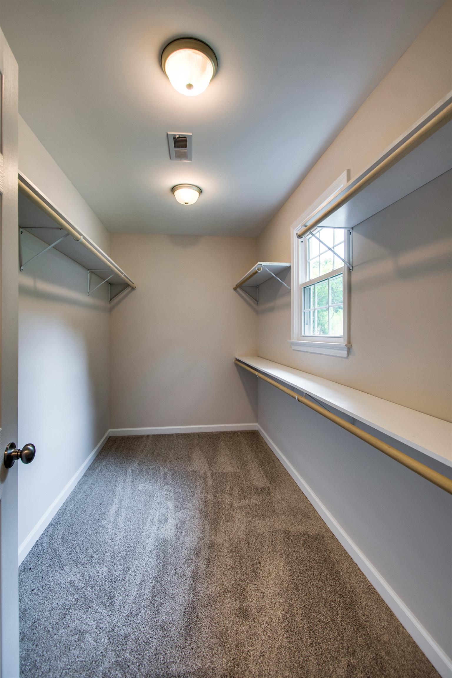 1050 Dawson Road White Bluff, TN 37187 - Photo 19 of 29 Gallery Image 19