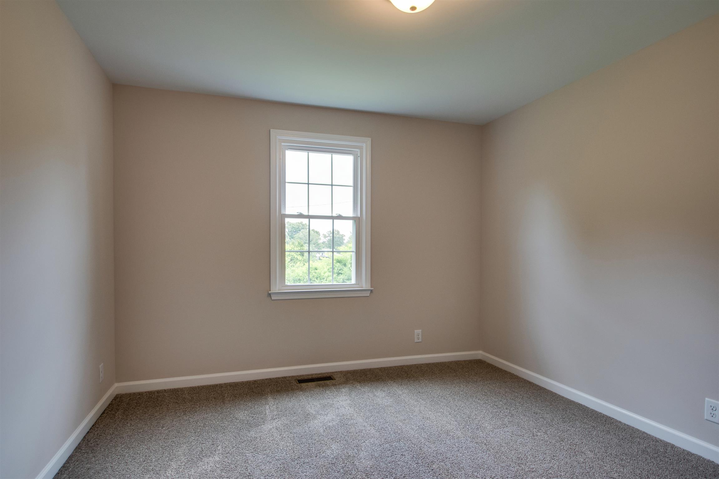 1050 Dawson Road White Bluff, TN 37187 - Photo 23 of 29 Gallery Image 23