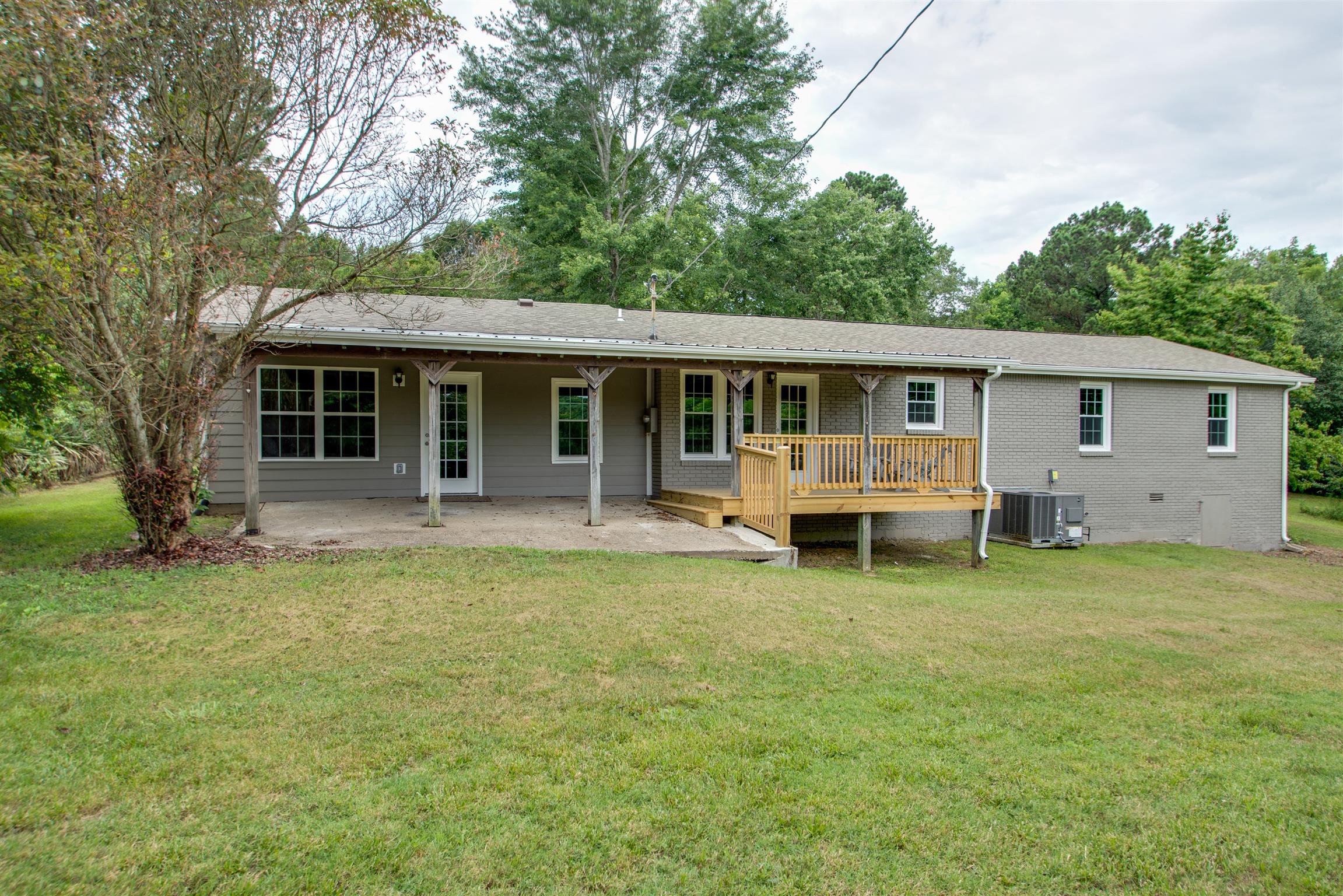 1050 Dawson Road White Bluff, TN 37187 - Photo 28 of 29 Gallery Image 28