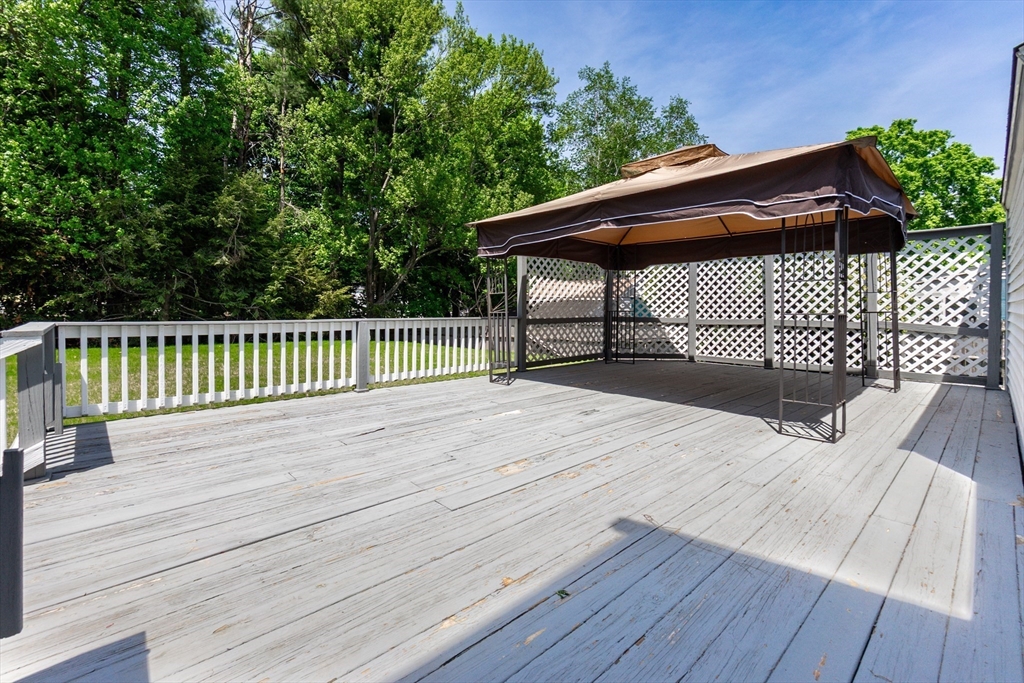 12 Charlesgate Road Walpole, MA 02081 - Photo 31 of 38