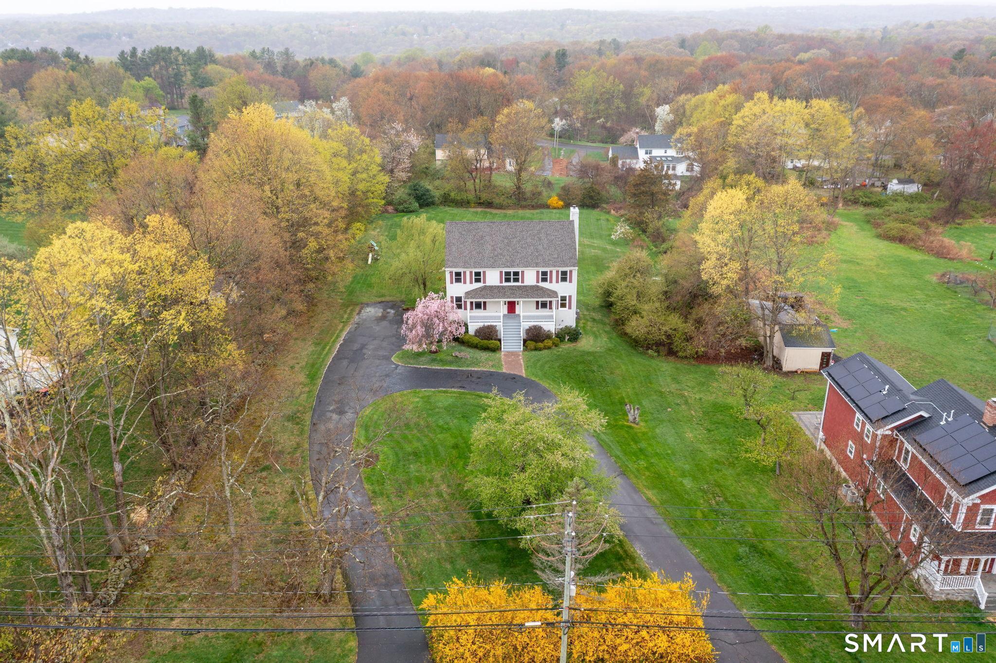 1057 Daniels Farm Road Trumbull, CT 06611 - Photo 3 of 40 a view of a city